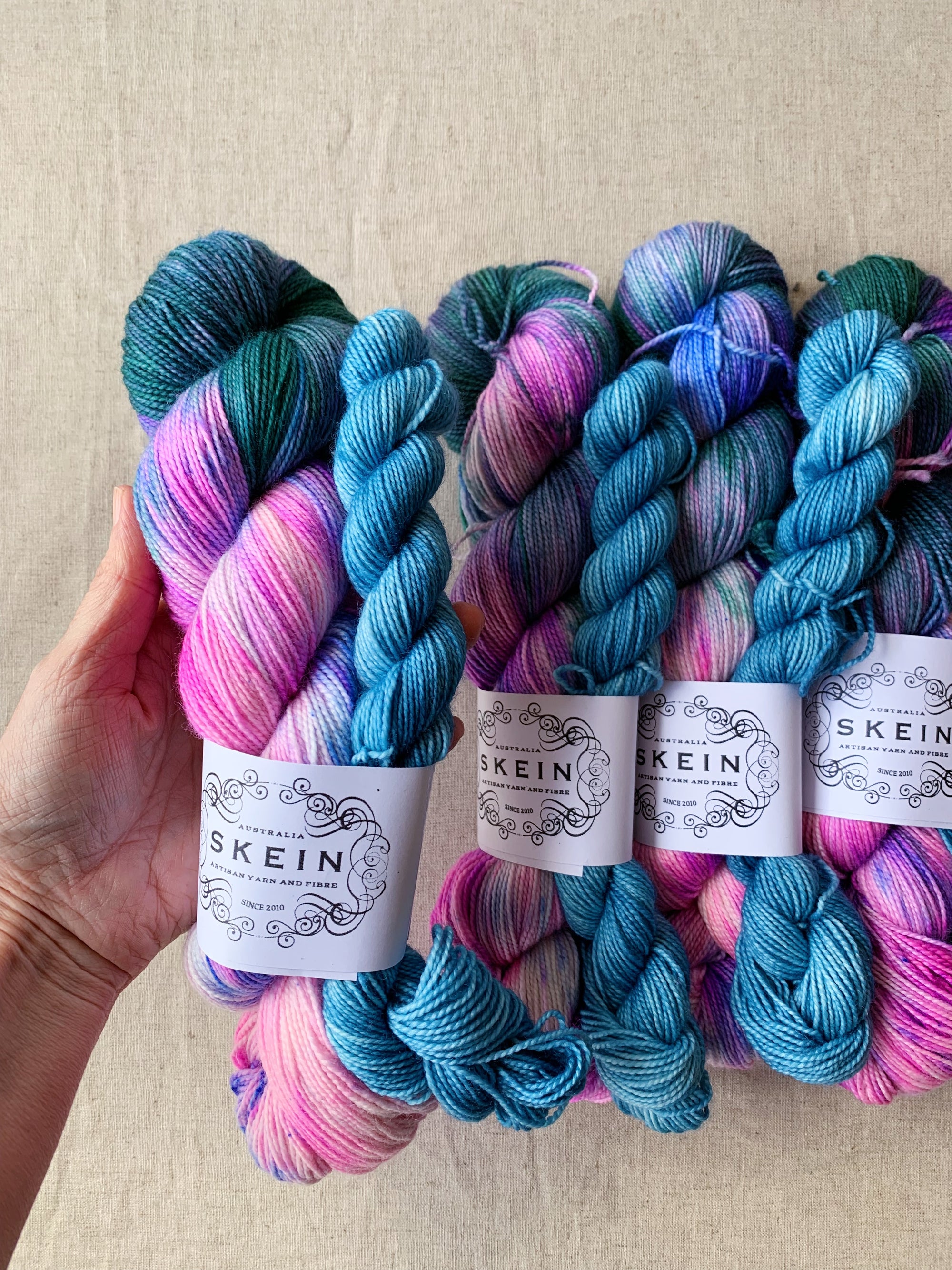 Kiwi and Raspberry Icy with Mint  - Sugar Rush Sock Kit
